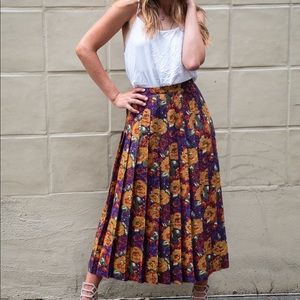 PBM Women : Floral Skirt